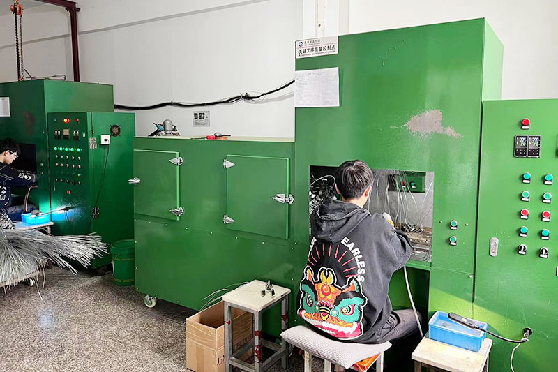 奥维斯电子介绍温控器原理